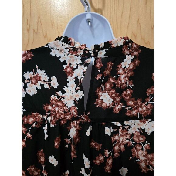 Torrid Womens Cold Shoulder Floral Top Size 3 Black & Brown Polyester Sleeveless - Picture 4 of 6